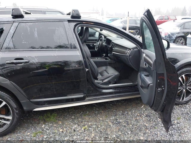 YV4102NK1K1084706 Volvo V90 Cross Country T5
