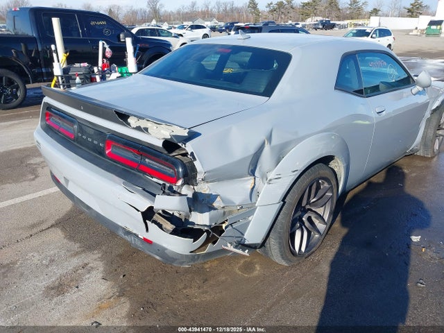 2C3CDZFJXMH521173 Dodge Challenger R/t Scat Pack Widebody