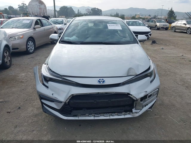 JTDBCMFE7RJ033868 Toyota Corolla Hybrid Se