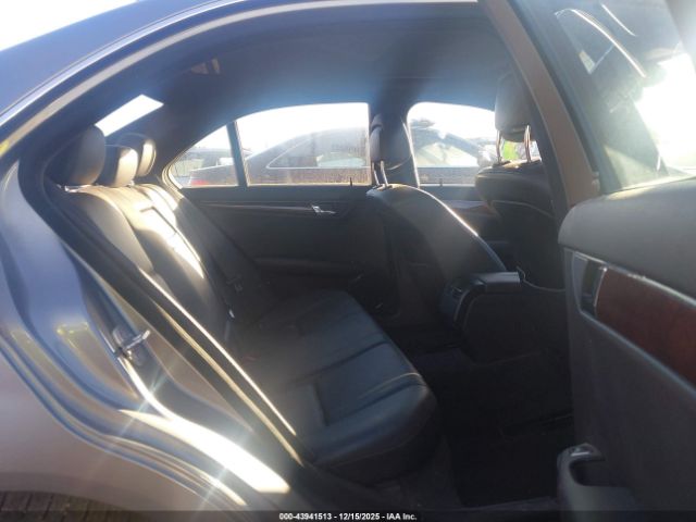 2011 MERCEDES-BENZ C 300 WDDGF8BB6BR156073 Photo 7