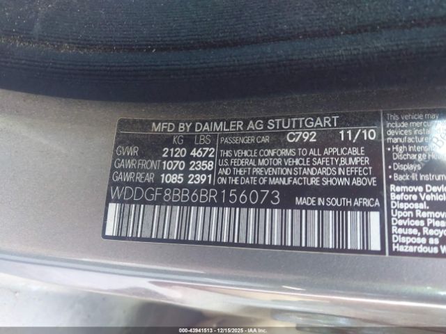 2011 MERCEDES-BENZ C 300 WDDGF8BB6BR156073 Photo 8