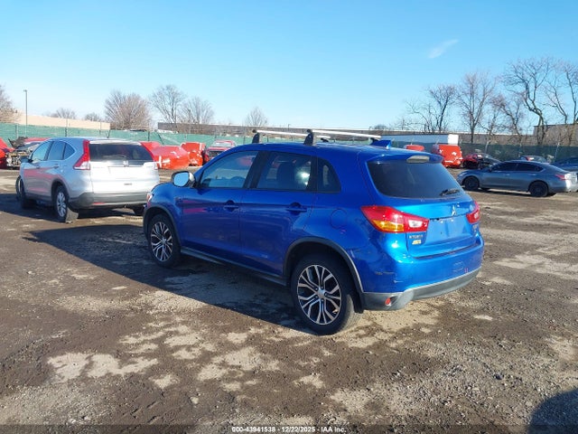 2017 MITSUBISHI OUTLANDER SPORT JA4AR3AW5HZ043507 Photo 2