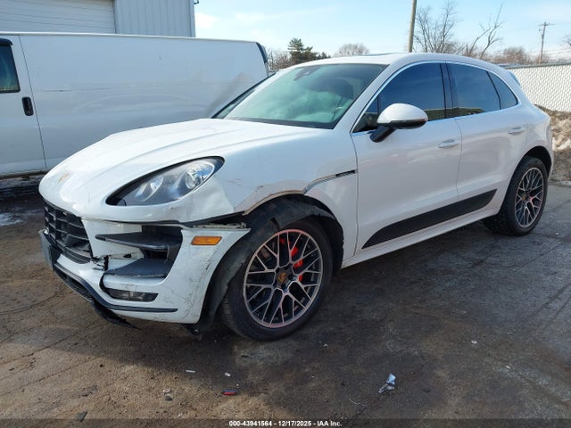 2016 PORSCHE MACAN WP1AF2A54GLB94354 Photo 1