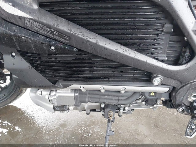 2020 HARLEY-DAVIDSON ELW 1HD2XAEB4LB801235 Photo 8