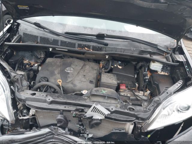 2020 TOYOTA SIENNA 5TDYZ3DC4LS078555 Photo 9