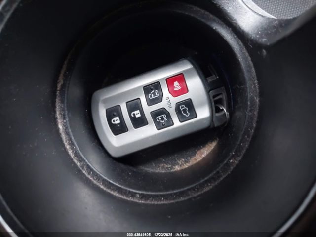 2020 TOYOTA SIENNA 5TDYZ3DC4LS078555 Photo 10