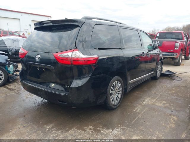 2020 TOYOTA SIENNA 5TDYZ3DC4LS078555 Photo 3