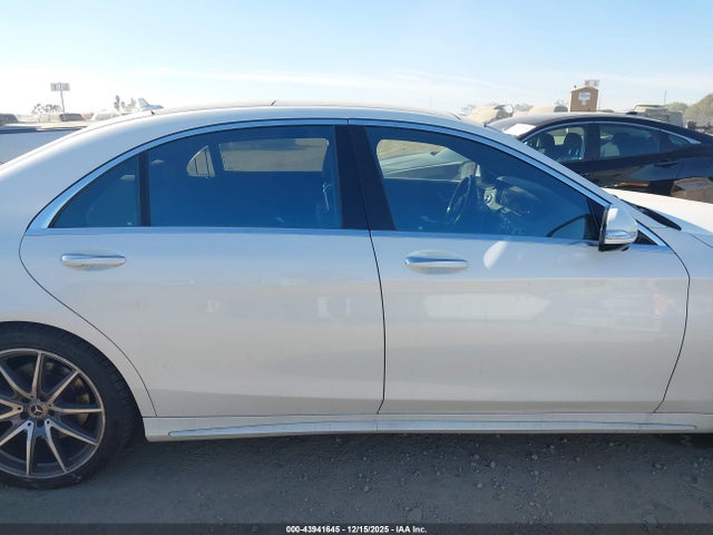 WDDUG8DB3KA474213 Mercedes-Benz S 560
