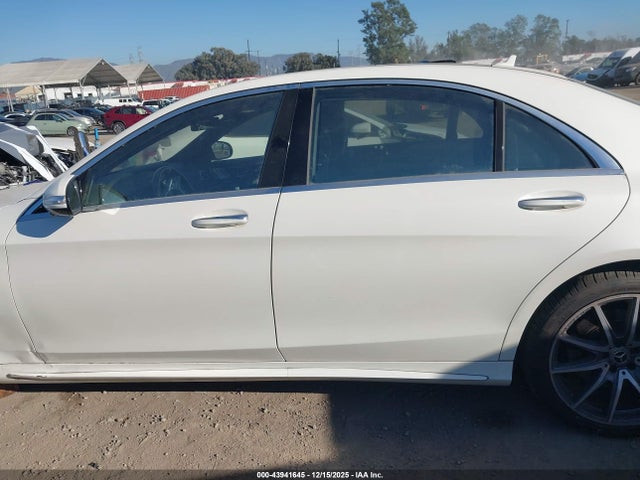 WDDUG8DB3KA474213 Mercedes-Benz S 560