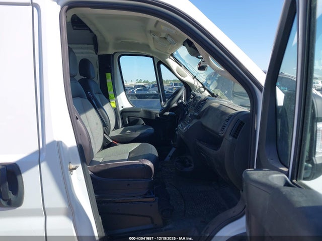 Продажа на аукционе авто 2025 Ram Promaster 3500 Tradesman High Roof 159 Wb W/pass Seat, vin: 3C6MRVHG0SE549026, номер лота: 43941657