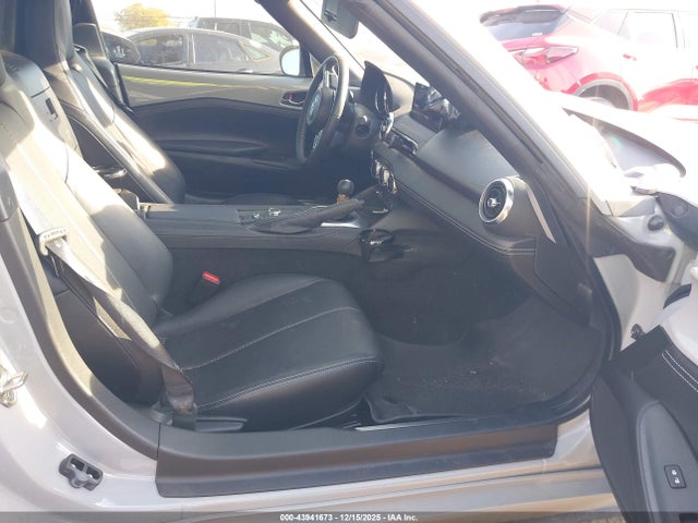 2024 MAZDA MX-5 MIATA RF JM1NDAM70R0604460 Photo 4