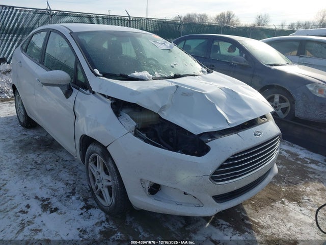 43941676 :رقم المزاد ، 3FADP4BJ9JM127960 vin ، 2018 Ford Fiesta Se مزاد بيع