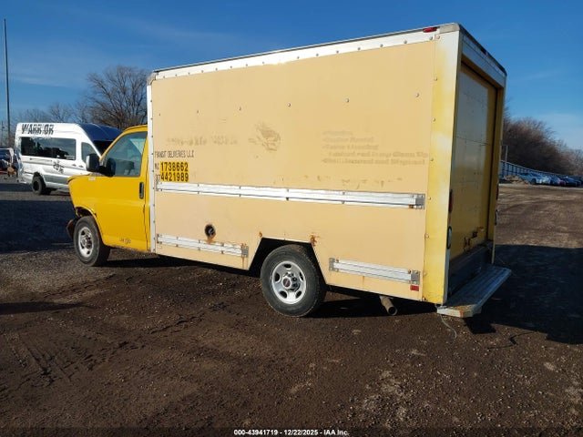 2005 Gmc Savana Cutaway Standard მანქანა იყიდება აუქციონზე, vin: 1GDGG31V851909428, აუქციონის ნომერი: 43941719