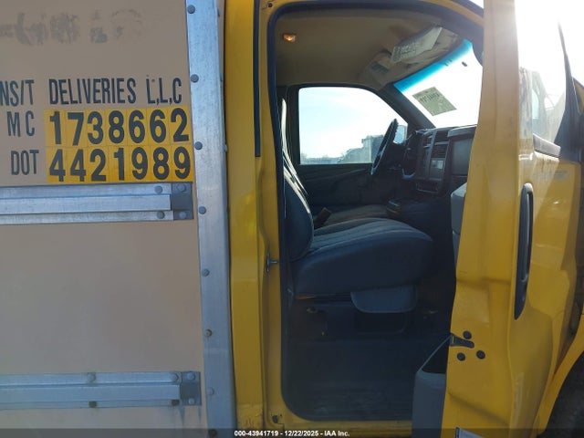 2005 Gmc Savana Cutaway Standard მანქანა იყიდება აუქციონზე, vin: 1GDGG31V851909428, აუქციონის ნომერი: 43941719
