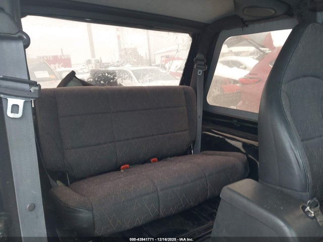 2002 JEEP WRANGLER 1J4FA49S02P704819 Photo 7