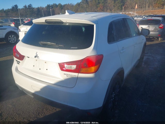 2017 MITSUBISHI OUTLANDER SPORT JA4AR3AU4HZ044677 Photo 3