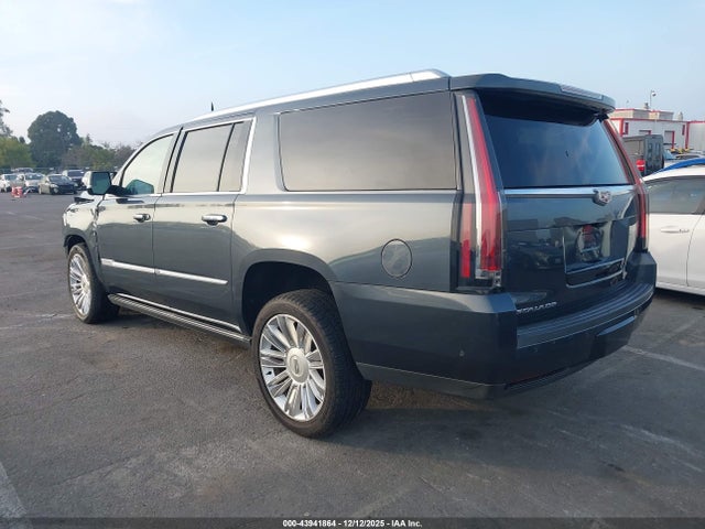 2020 CADILLAC ESCALADE ESV 1GYS4KKJ5LR236068 Photo 2