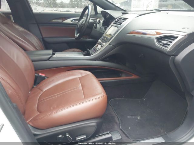 2017 LINCOLN MKZ HYBRID 3LN6L5MU2HR635336 Photo 4