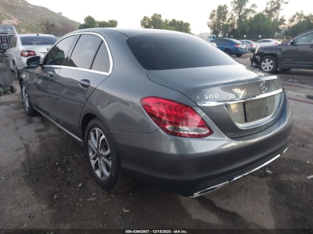 2018 MERCEDES-BENZ C 300 55SWF4JB7JU241779 Photo 2