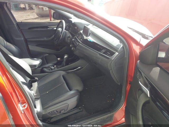 2018 BMW X2 WBXYJ3C33JEJ91475 Photo 4