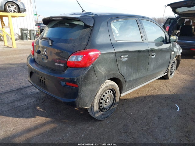 2018 MITSUBISHI MIRAGE ML32A3HJ0JH013731 Photo 3