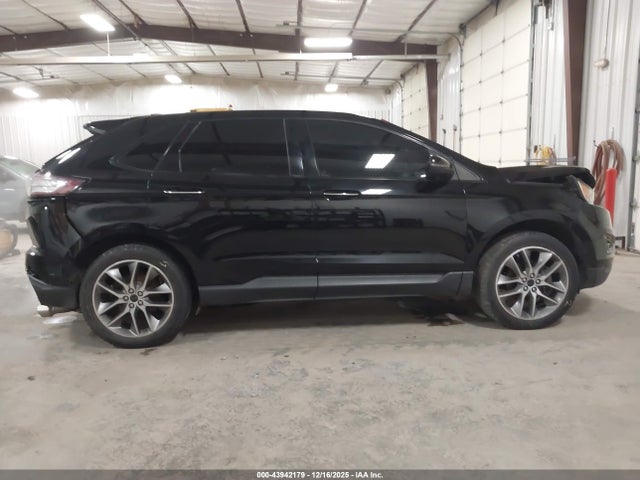 2FMPK3K93GBB88670 Ford Edge Titanium