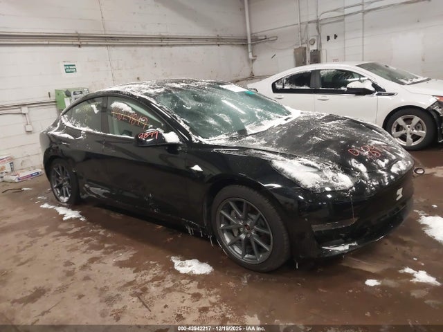 2022 TESLA MODEL 3 5YJ3E1EB4NF178971 Photo 0