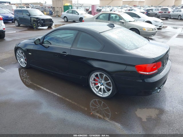 2010 BMW 335I WBAWB7C57AP048685 Photo 2