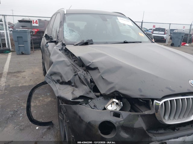 5UXWX9C58G0D84767 BMW X3 Xdrive28i