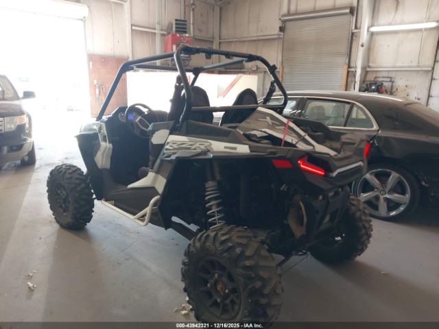 2019 POLARIS RZR 3NSVDE998KH484886 Photo 2