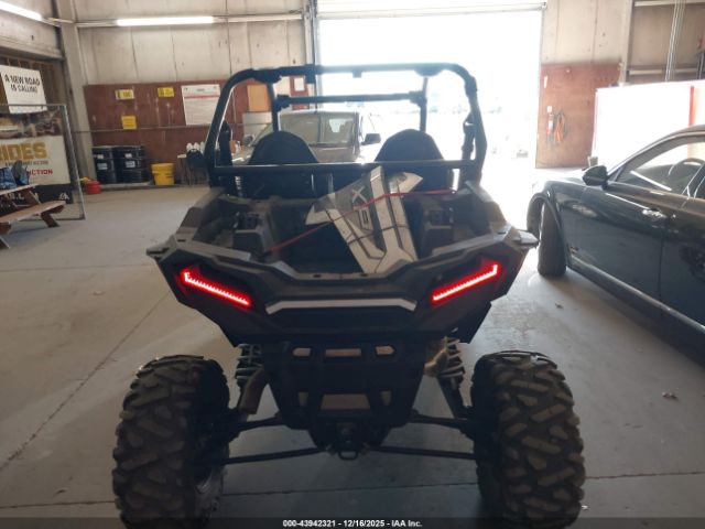 2019 POLARIS RZR 3NSVDE998KH484886 Photo 5