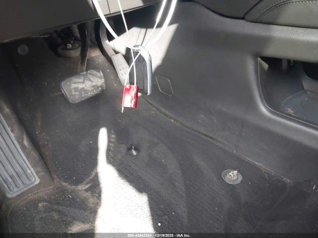 2017 CADILLAC XT5 1GYKNBRS7HZ318970 Photo 10