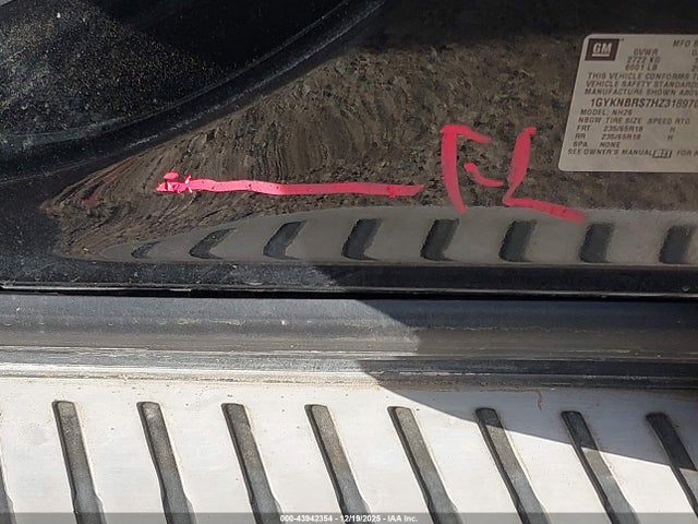 2017 CADILLAC XT5 1GYKNBRS7HZ318970 Photo 5