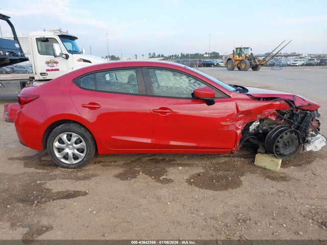 Mazda pe 2018 3MZBN1U78JM267356 Image 13