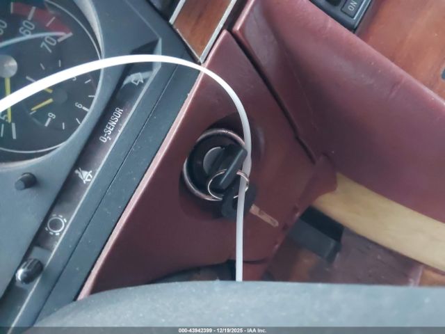 1983 MERCEDES-BENZ 380 WDBBA45AXDB021428 Photo 10