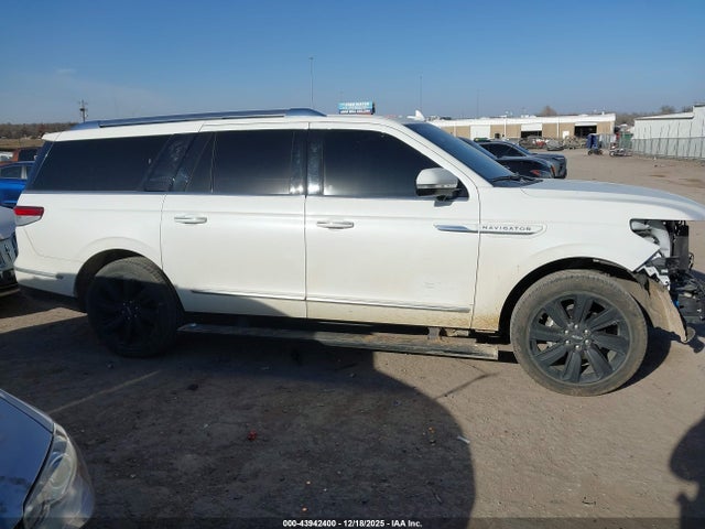 5LMJJ3LT3NEL07528 Lincoln Navigator Reserve L