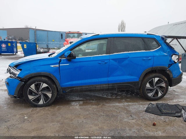 Продаж на аукціоні авто 2023 Volkswagen Taos 1.5t Se, vin: 3VVVX7B23PM362244, номер лоту: 43942440