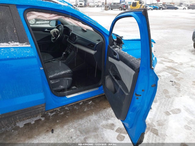 Продаж на аукціоні авто 2023 Volkswagen Taos 1.5t Se, vin: 3VVVX7B23PM362244, номер лоту: 43942440