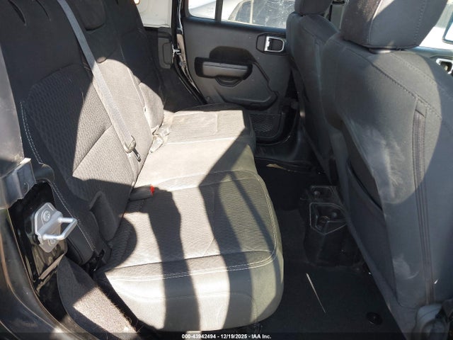 1C4HJXDN0MW738303 Jeep Wrangler Unlimited 80th Anniversary 4x4