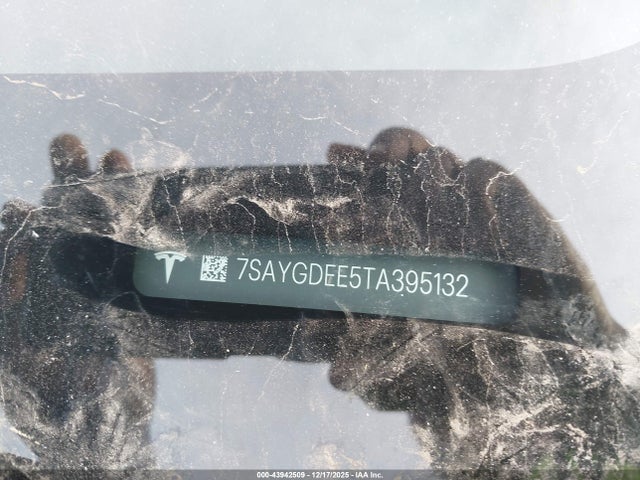 2026 TESLA MODEL Y 7SAYGDEE5TA395132 Photo 8