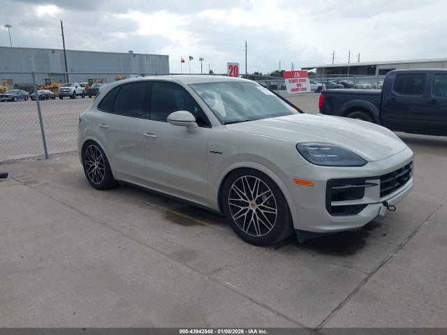2025 PORSCHE CAYENNE E-HYBRID WP1AE2AY8SDA16138