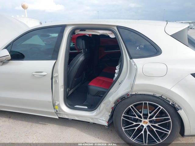 2025 PORSCHE CAYENNE E-HYBRID WP1AE2AY8SDA16138 Photo 5
