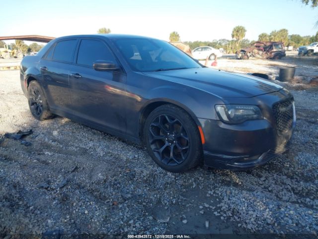 2019 CHRYSLER 300 2C3CCABG3KH537842