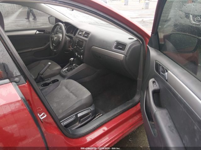 2018 VOLKSWAGEN JETTA 3VW2B7AJ2JM220576 Photo 4