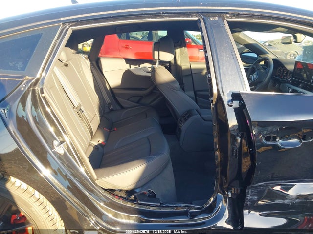 2025 AUDI A5 SPORTBACK WAUDACF58SA013964 Photo 7
