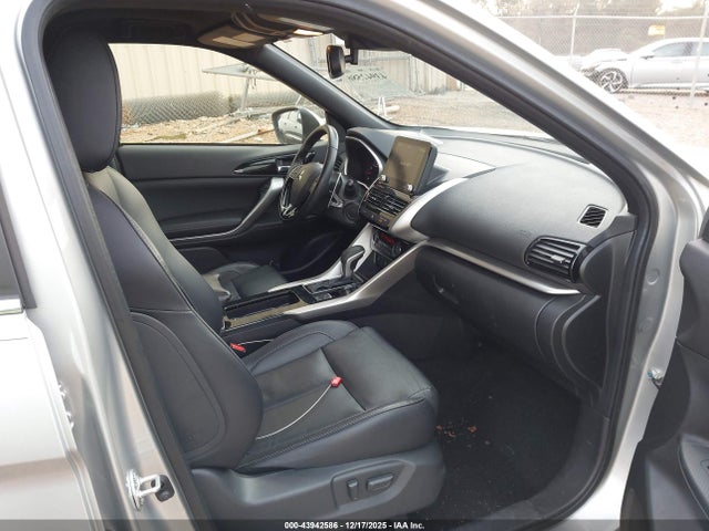 2022 MITSUBISHI ECLIPSE CROSS JA4ASWAA0NZ001994 Photo 4