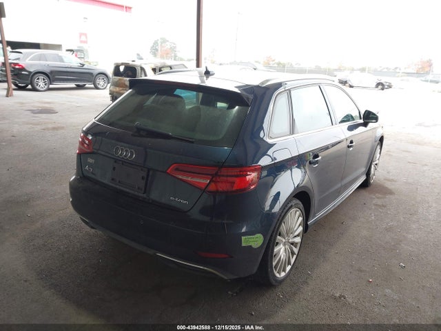 2017 AUDI A3 E-TRON WAUTPBFF6HA098437 Photo 3