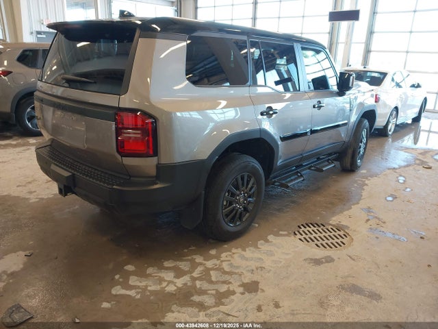 2024 TOYOTA LAND CRUISER JTEABFAJ9RK009981 Photo 3