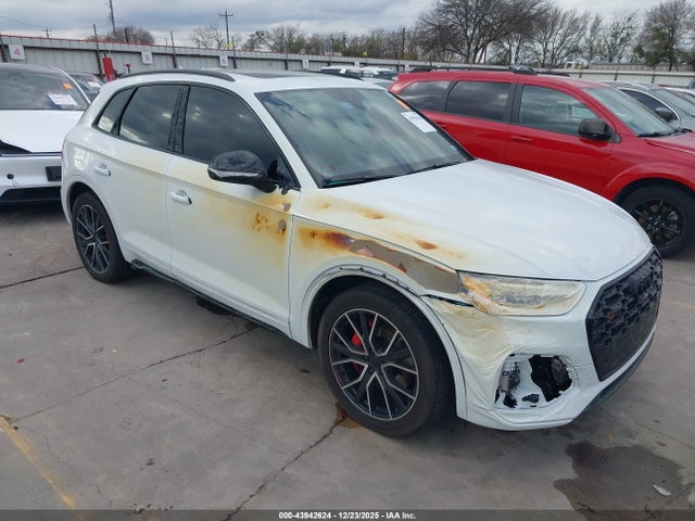 2024 AUDI SQ5 WA1B4AFY3R2044957