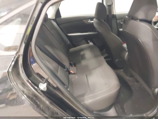 3KPF24AD8LE234816 KIA Forte Lxs